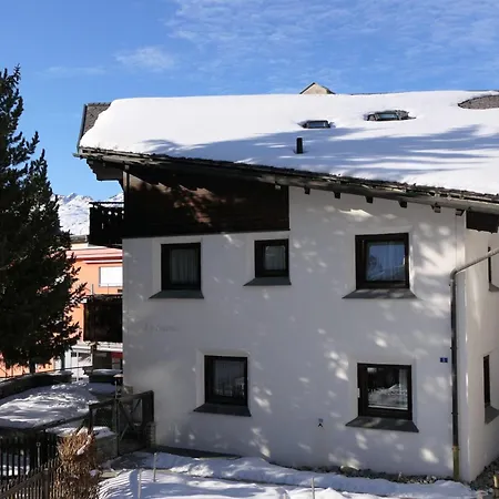 La Stueerta Apartment